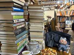 -斯多格书乡(北京大学畅春园店)