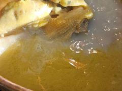 -鲜入围煮花胶鸡海鲜火锅