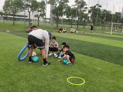 -Riverside河畔少儿足球培训(前滩店)