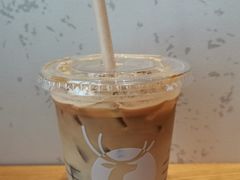 生椰拿铁-瑞幸咖啡(荣德国际店)