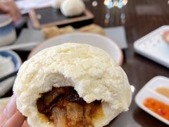 喜喜叉烧包-喜喜酒家·纯手工点心·粤菜