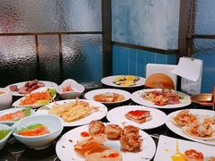 -淡尾·海鲜自助概念餐厅(虹桥南丰城店)