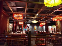 大堂-矮板凳老火锅(宽窄巷子店)