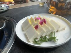 -大匠工房古船木艺术餐厅·猪肚鸡专门店(长白仙岛店)
