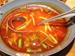 贵厨秘制红酸汤-贵厨酸汤牛肉(花果园国际中心店)