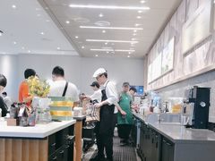 -星巴克臻选(周浦万达店)