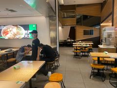 -蒙自源米线大王(东站店)
