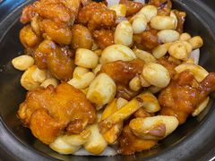 金不换三杯鸡煲-高第街56号港式餐厅·精选(世茂广场宽厚里大明湖店)