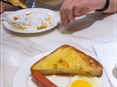-香港新发烧腊茶餐厅(书城店)