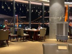 -武汉世茂希尔顿酒店·汇·全日餐厅