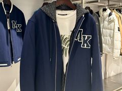 -百年港湾奥特莱斯(香炉礁店)