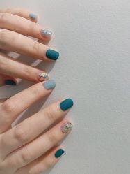 -手牵手美甲