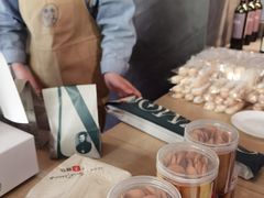 -老梦面包CHEZMOREL(麦子店)