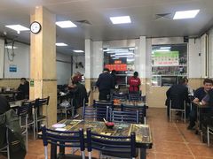 大堂-春雨羊汤店(广开四马路总店)