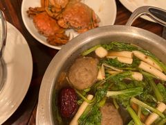 -君来湖滨饭店·玫瑰园