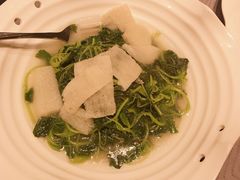 竹笙扒时蔬-皇朝会.经典传统粤菜(外滩店)