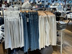 -Brandy Melville
