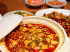 -肆海小川菜酒馆Wine Bistro (青年路店)