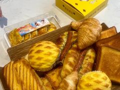 -Caidie Bakery采蝶轩(百越店)