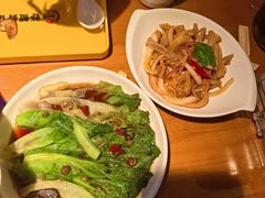 -钳小厨疯味1987肉蟹煲(美一城广场店)