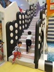 -meland club亲子乐园(重庆万象城店)