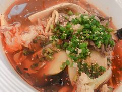 -成都你六姐·牛肉冒菜·麻辣香锅(长泰广场店)