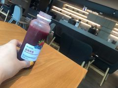 -瑞幸咖啡(宝华国际广场店)