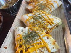 烤肉泡菜馅饼-包装马车·韩国料理·포장마차