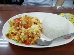 番茄鸡蛋盖浇饭-日月永和中国餐饮名店(东湖店)
