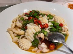 炒墨鱼花-开海·红岛海鲜虾水饺(石老人店)