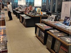 -茑屋书店(天目里店)