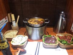 -独食火锅·半米屋台(直营总店)