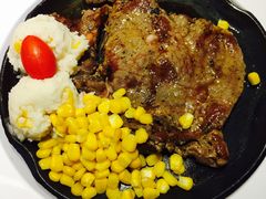 -豪客来牛排(空港华联店)