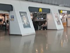 门面-麦当劳(杭州东站高铁店)