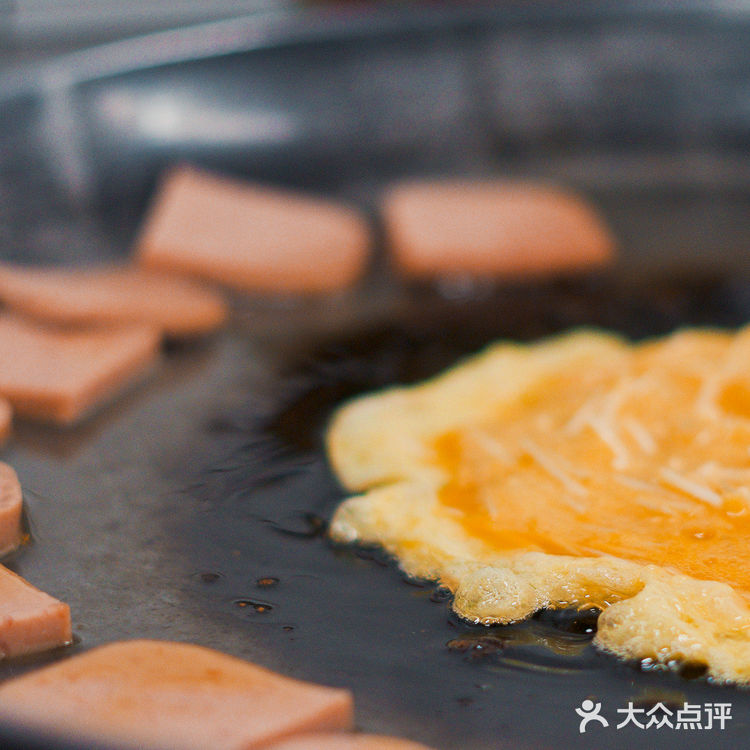 贵阳烙锅还是角角好吃