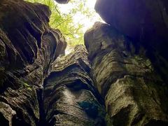 -梭布垭石林景区