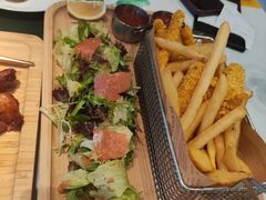 -ins森林童话餐厅coffee&bistro