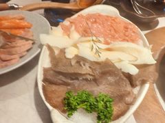 -芸山季·云南山珍菌火锅(人民广场来福士店)