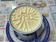 -广信牛奶甜品世家(台东店)