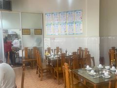 -佘记全家福芋儿鸡(向阳街总店)