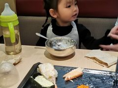 -万岁料理回转寿司(华贸店)
