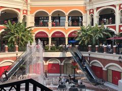 -佛罗伦萨小镇广佛名品奥特莱斯(疏港路店)