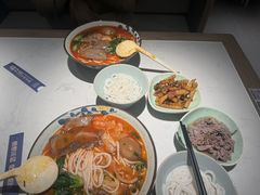 -鑫花溪牛肉米粉(凤凰街创始总店)