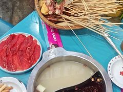 -蜀巷弯弯串串香(长春总店)