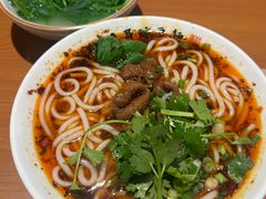 -兵哥豌豆面(雅颂居店)