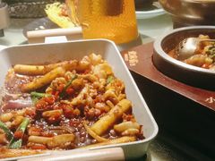 -佬麻雀·新湘菜(东方宝泰店)