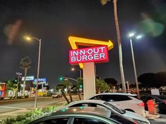 门面-In-N-Out Burger(LAX)