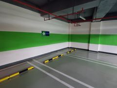 -金狮广场-停车场