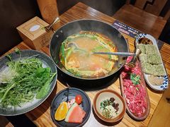 -贵厨酸汤牛肉(小十字店)