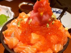 三文鱼火山丼-魔丼屋(日月光店)